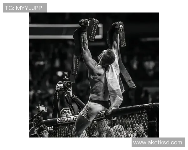 康纳与足球明星畅谈梦想与挑战的精彩对话